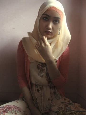 Cewe Jilbab Cantik