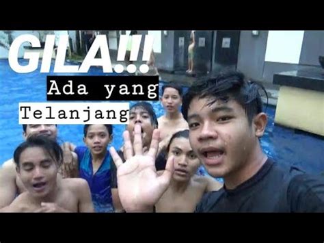 Anime Bugil Dikolam Renang