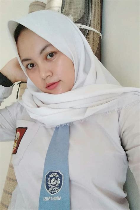 Cewe Jilbab Cantik