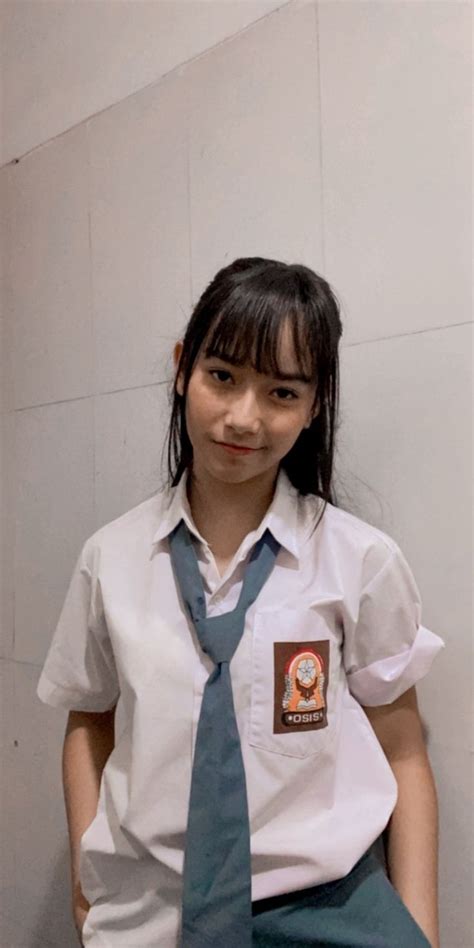 Foto Ngemut Kontol Seragam Sma