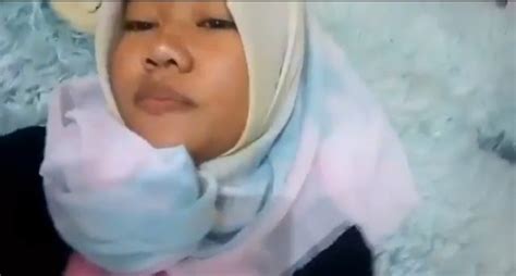 Tkw Jilbab Pink Ngentot