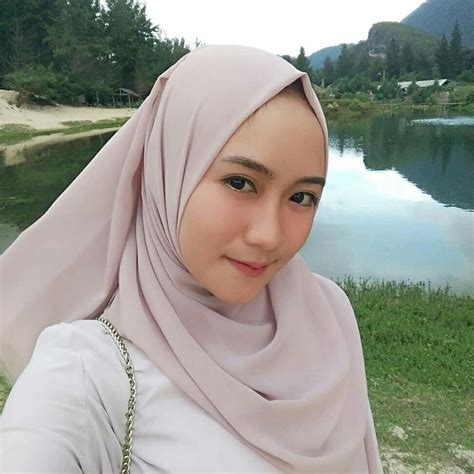 Cewe Jilbab Cantik
