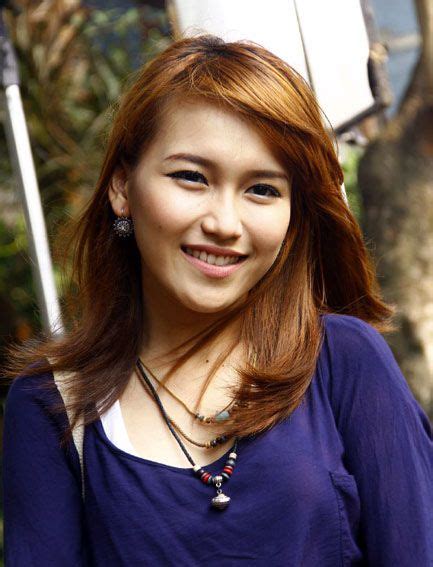 Nikmatnya Memek Ayu Ting Ting