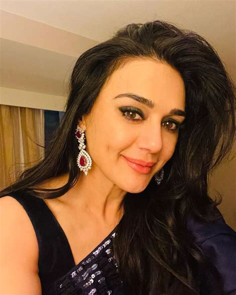 Preity Zinta In Saree