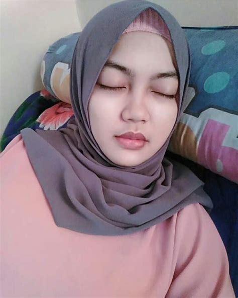 Tkw Jilbab Pink Ngentot