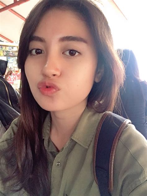 Nabilah Ratna Ayu Azalia Bugil