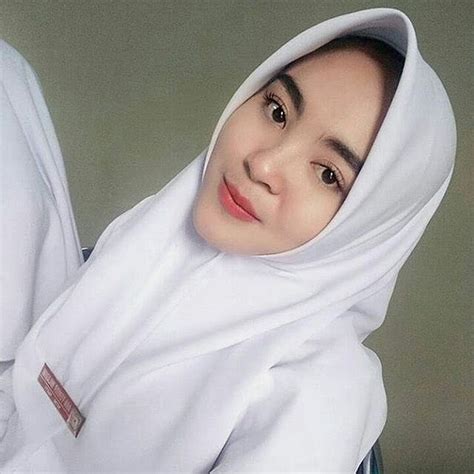 Cewe Jilbab Cantik