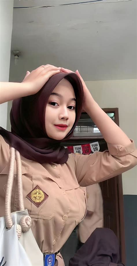 Cewe Jilbab Cantik
