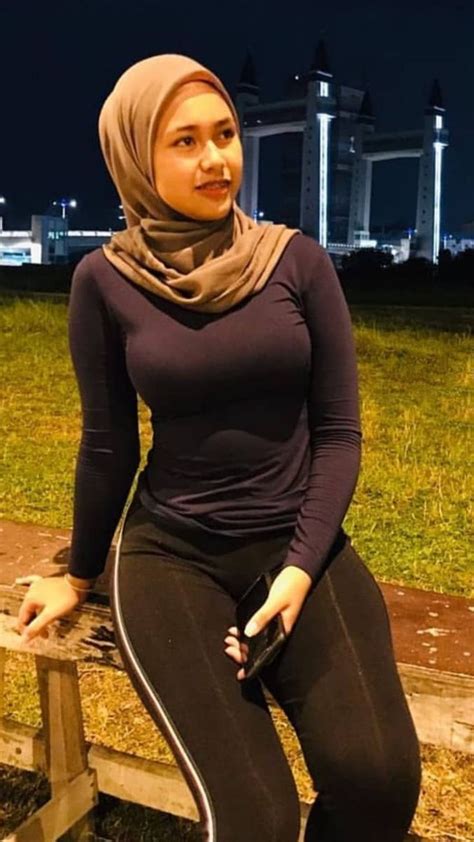 Foto Ngemut Payu Dara