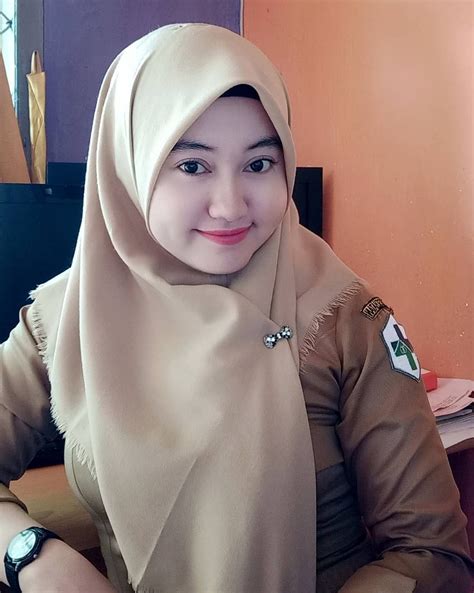 Meki Muntuk Janda Nyuci Baju