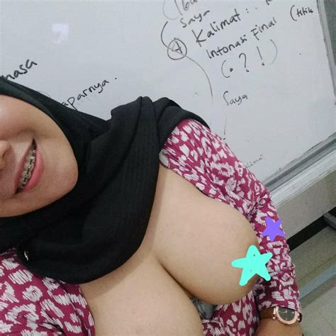 Pagi Kenyot Tetek