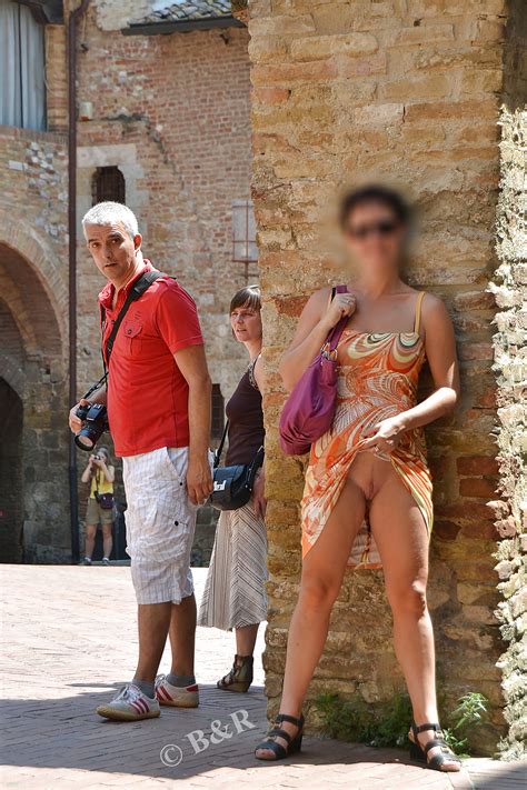 Flashing Pussy Fuck