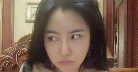 Ngentot Memek Mamaku Yang Soleha