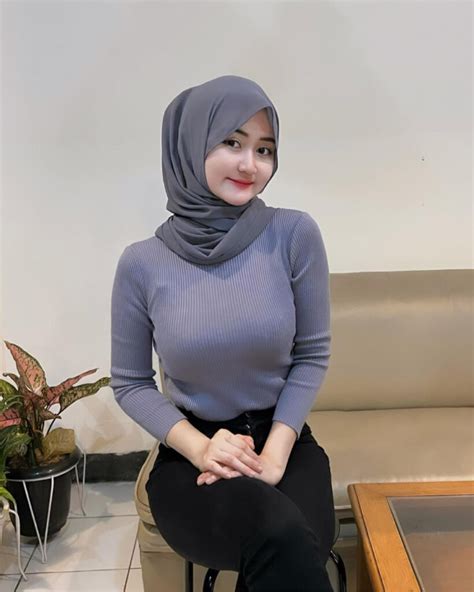 Foto Cewek Pakai Bh Dres