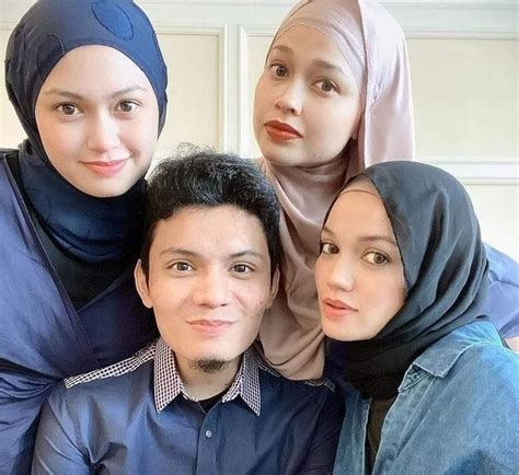 Cewe Hijab Di Ngentot Lubang Pantanya