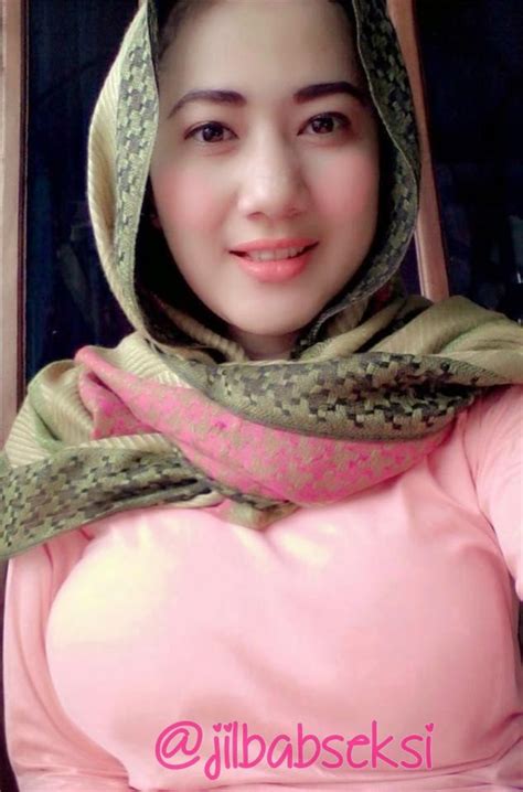 Jilboob Crot Di Muka