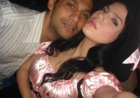 Foto Bugil Dan Telanjang Riana