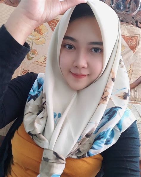 Foto Bugil Ibu Ibu Suka Berondong
