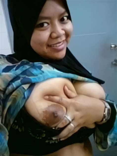 Menikmati Memek Gemuk