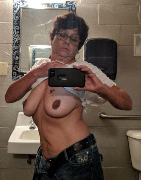 Foto Artis Indo Isap Lida Hot