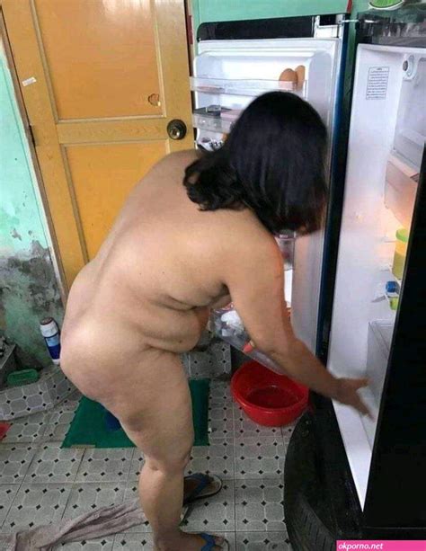 Ngintip Tetangga Ngentot Malam Jumatan