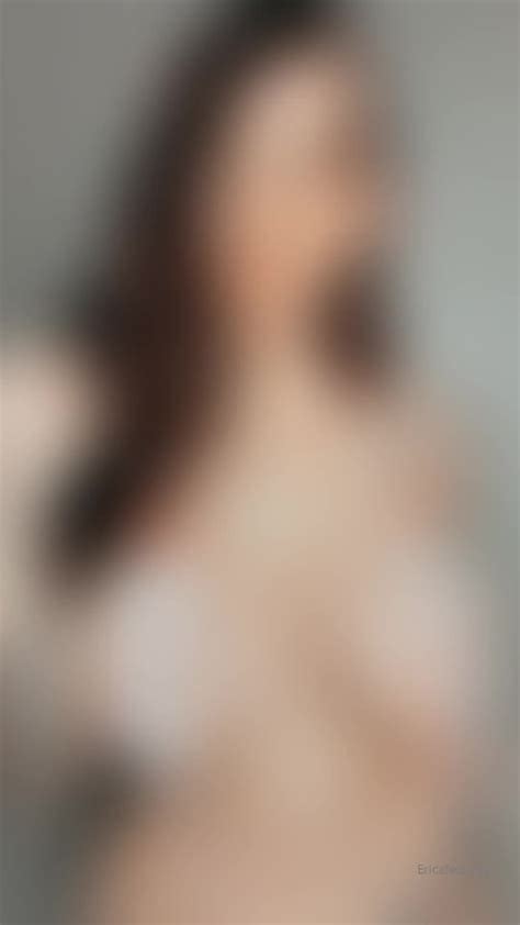 Foto Hot Olivia Fendry